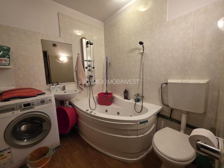 Calea Vitan - Dristor - Ramnicu Valcea- 2 camere decomandat - 7