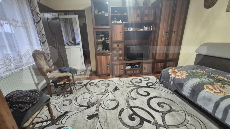 Casa cu 4 dormitoare de vanzare, 190 mp, 1306 mp teren, pe strada Careiului