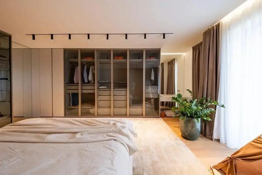 Apartament cu dormitor de 21 mp! Etaj 1 cu lift, finisat premium
