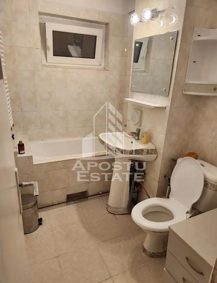 Apartament cu 2 camere,decomandat, centrala proprie, Plavat 2