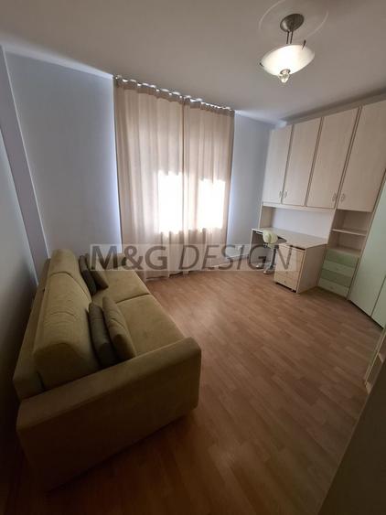 CENTRAL, 3 camere LUX, et 1, CT;AC