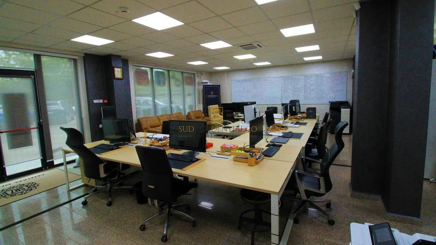 Spatiu comercial 83 mp, dechidere stradala Drumul Jilavei, Metalurgiei