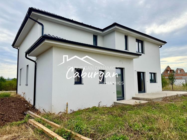 Casa cu 6 camere, 500mp teren, garaj, intabulata - Veterani