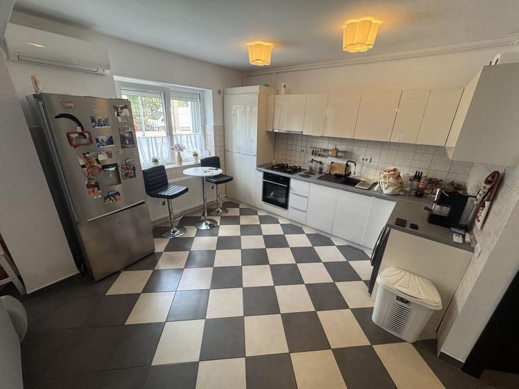 Apartament 2 camere zona Faleza Nord