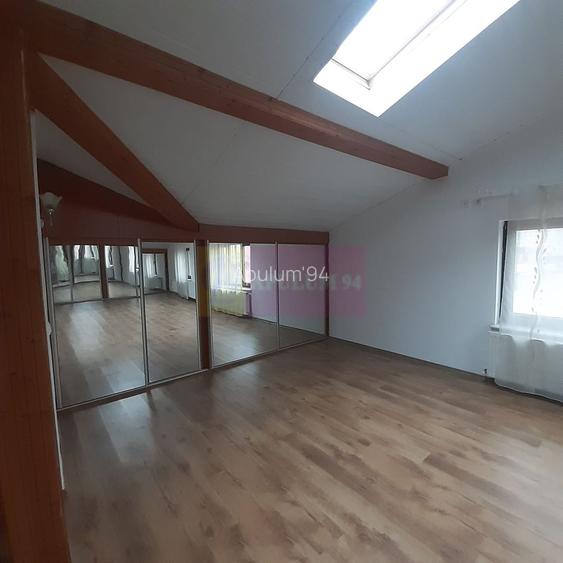 Două vile tip duplex de închiriat - zona Antiaeriană - 14