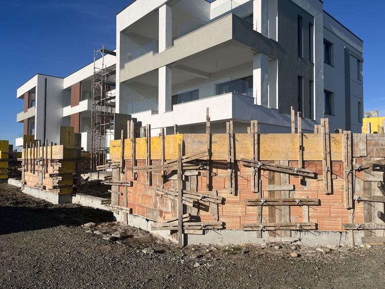 Apartament cu 3 camere- Torontalului, Comision 0%