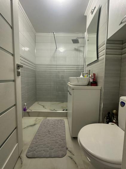 Apartament 2 camere, zona Buzaului.