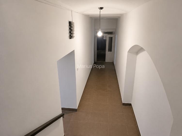 Inchiriez apartament centru vis-a-vis de pompieri langa Hotel Hilton. 100mp str  - 7