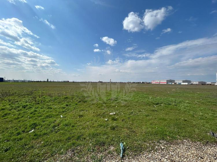 TEREN INTRAVILAN//PARCUL MUNICIPAL PLOIESTI