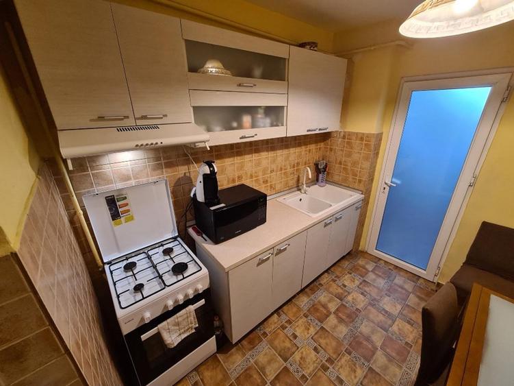Apartament 3 camere-Spitalul de Recuperare Galata