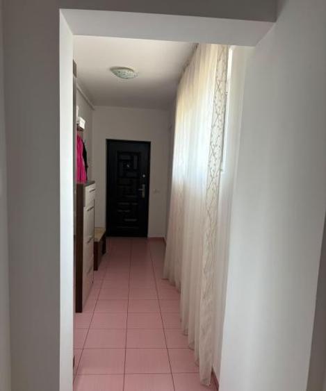 Închiriere Apartament 3 camere în Berceni Eroii Revolutiei Cu Centrala Proprie