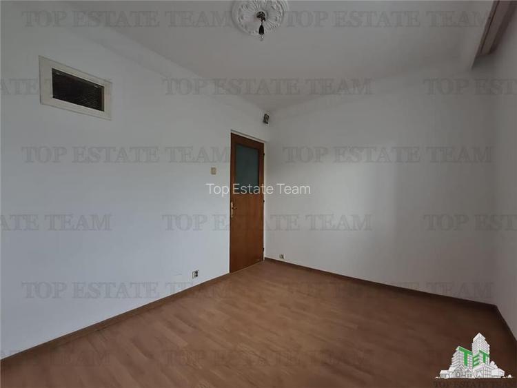 Duplex 5 camere cu intrari separate la mare  Mangalia Saturn - 15