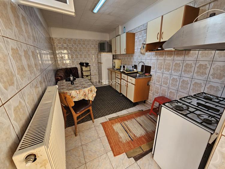 CASA TRADIȚIONALĂ ”MAGNOLIA", P+M 195mp, TEREN 556mp, CHIAJNA-STR. EROULUI - 28