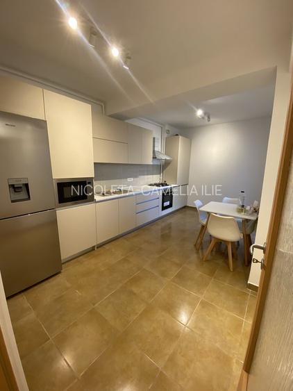 Vanzare apartament 3 camere Pipera - 4