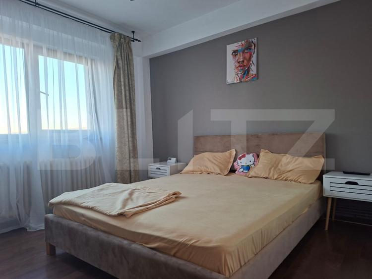 Apartament decomandat, 3 camere, 2 bai, zona Nicolina