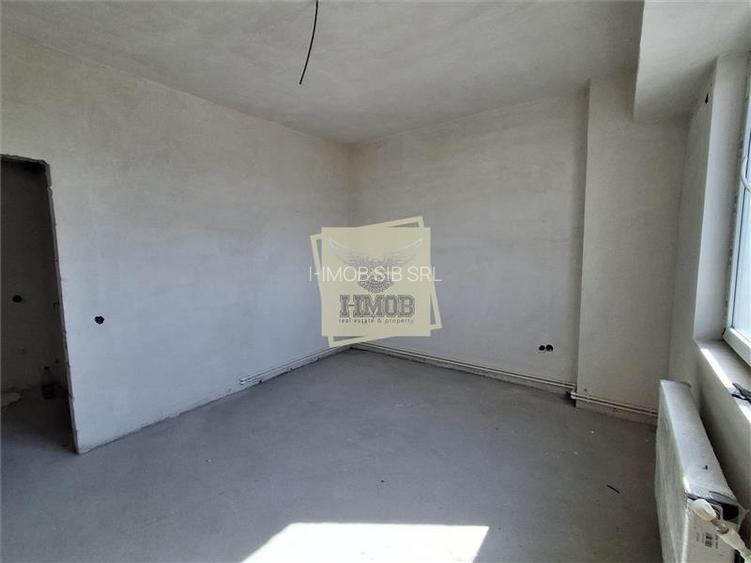 Apartament decomandat cu 3 camere  Mihai Viteazu - 7