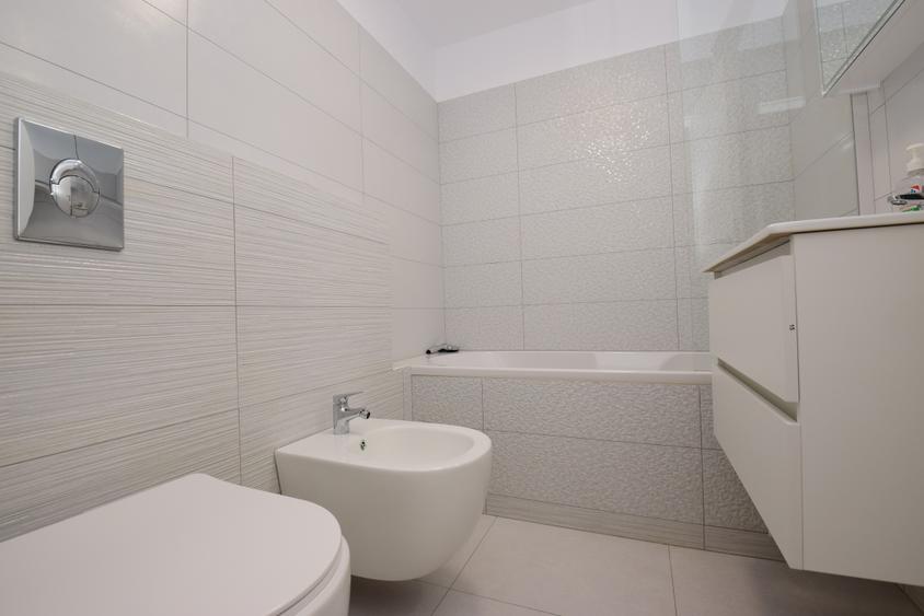3 camere, renovat, centrală, 2/4, Rahova - Strada Oltina