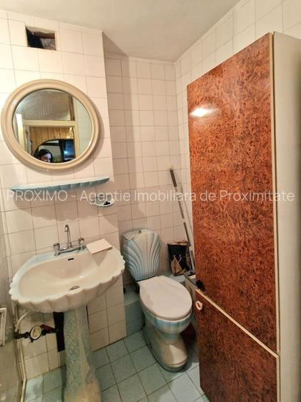 Apartament 3 camere, 2 băi, decomandat, etaj 2 - 6
