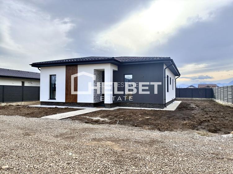 Casă/Parter/4 camere/Sânpetru - 2