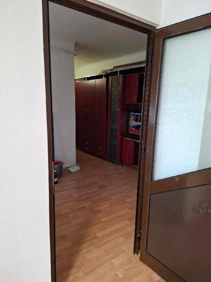 Vând apartament 2 camere