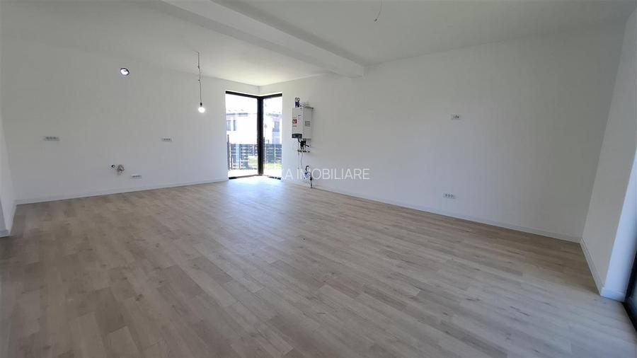 Casa Miroslava Market Family | 4 camere | Teren 540 mp | Asfalt | 0% Comision - 6