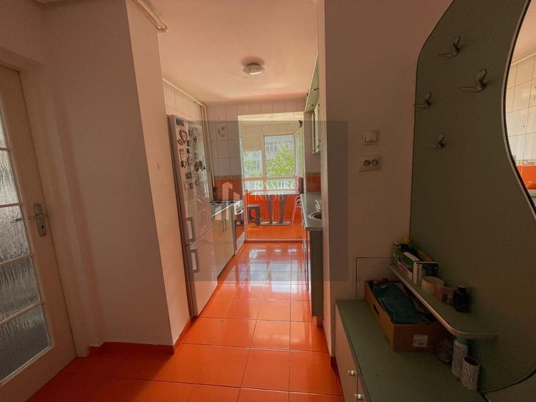 Apartament 2 camere decomandat/ sector 3/3 min metrou 1 Dec
