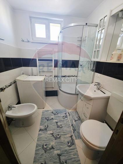 Apartament cu 2 camere de închiriat în zona Central - 11