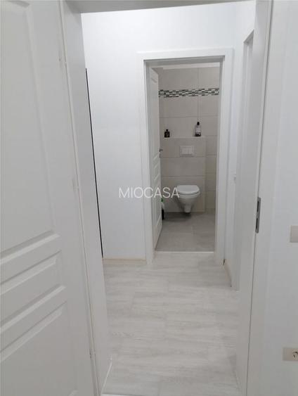 Decomandat. Bloc Nou. 2 Locuri de parcare - 3