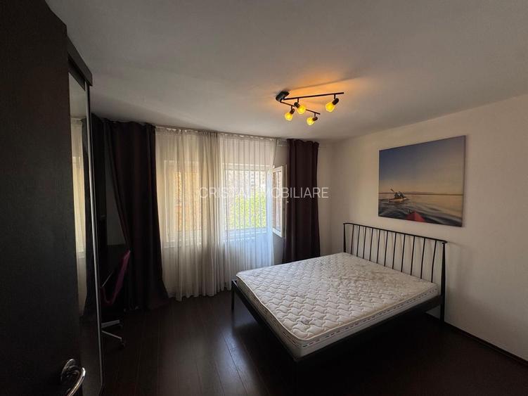 Apartament 2 camere Decebal, centrala proprie, parcare inclusa - 3