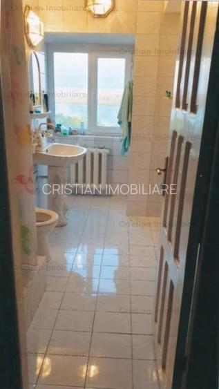 Vila DEOSEBITA, D+P+2, zona Ultracentrala - 14