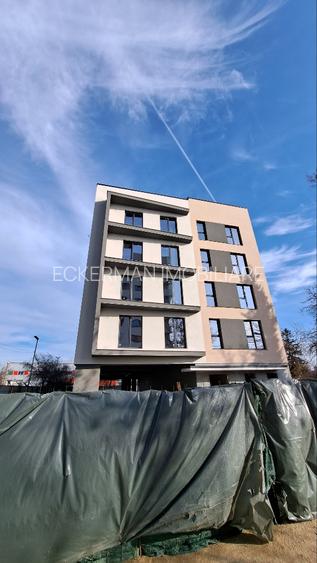 Jiului-Poligrafiei, 3 camere de vanzare, 1, 2,3,4/4, an 2026, decomandat, 102 mp - 2
