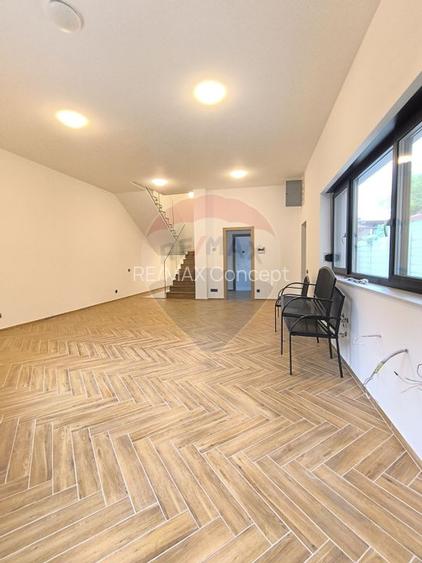 Casă de vanzare - 39