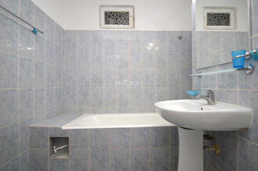 VANZARE APARTAMENT 4 CAMERE UNIRII – SFANTA VINERI - 27