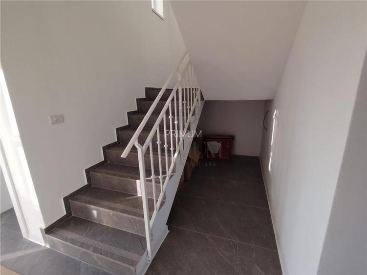 Casa Individuala - zona excelenta - teren 600 mp - carport. - 7