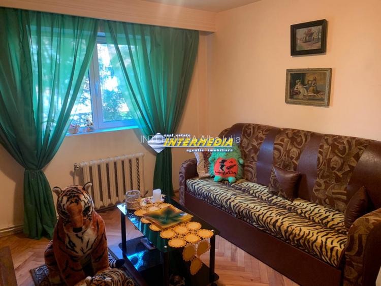 Apartament 3 Camere Vanzare CETATE Closca, Etaj 1, Nefinisat, Central Termopane - 3