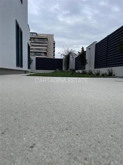 Vila tip duplex P+2   Scoala Americana   comision 0 - 16