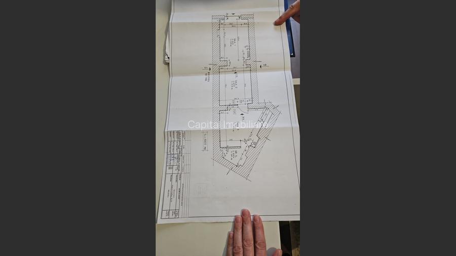 Spațiu Comercial Bulevardul Revoluției  - 8