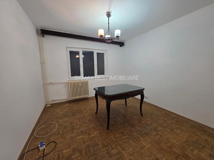 Berceni, pe strada Moldovita, - 14