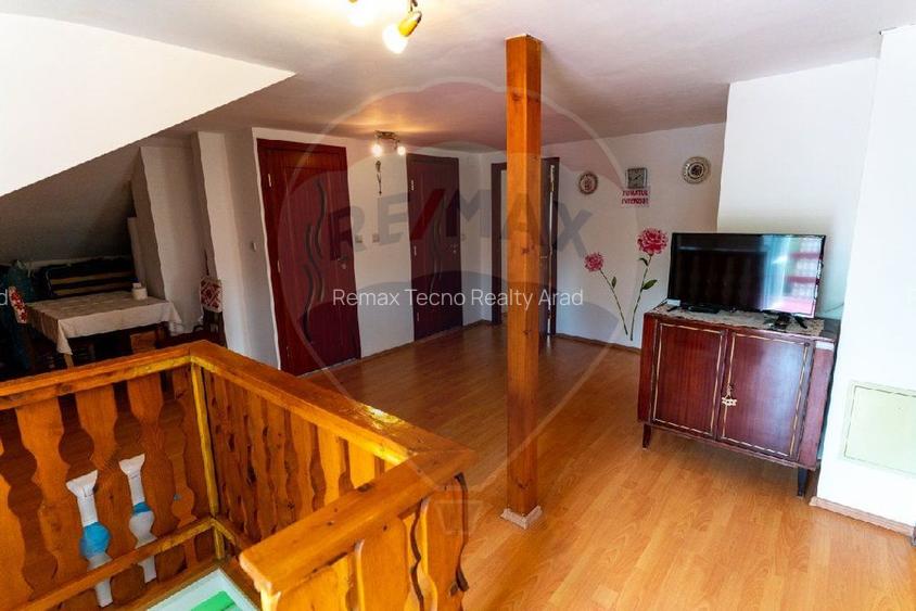 Casă / Vilă de vânzare in Cristur jud.Hunedoara - 12