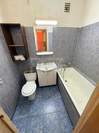 3 Camere + Boxa | Bloc Reabilitat | Metrou Raul Doamnei - Zona Drumul Taberei - 9