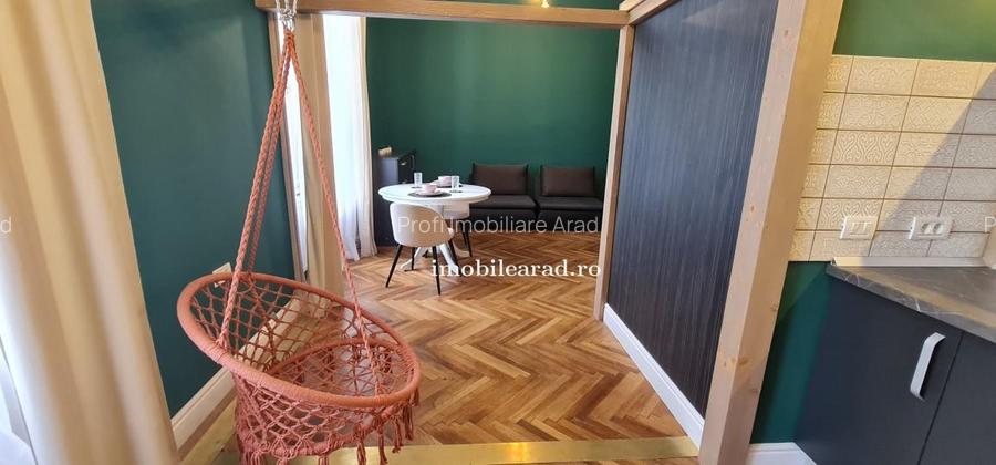 Apartament exclusivist km0, luxury class, 450 lei pe zi, max. 4 persoane - 14