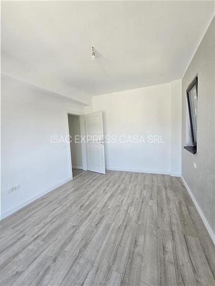 De inchiriat: Penthouse 4 camere 118 mp - etaj 3/3 | Terasa 19,2 mp. 3,8 km fata - 17