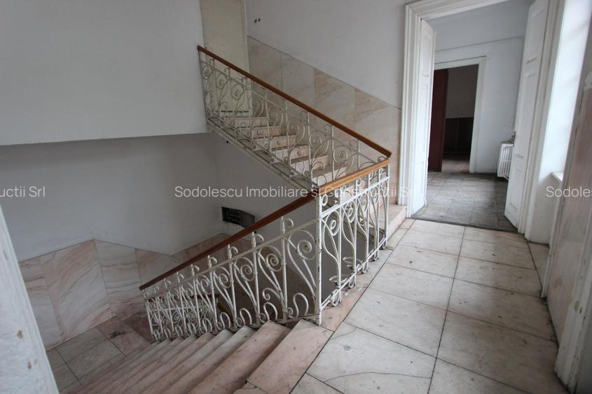 Imobil pretabil cladire de birouri, clinica medicala - Central - 11