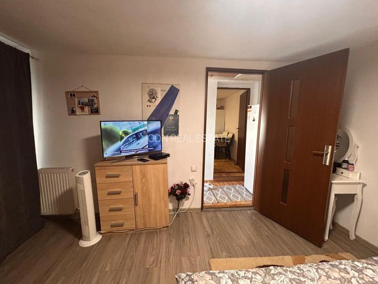 Casă cu 2 camere în curte comună, zona Gării, 135000 Eur - 5