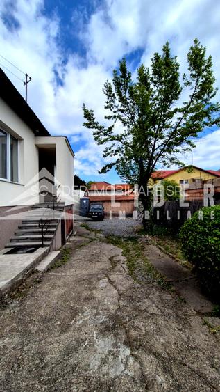 Casa individuala de vanzare,  cu teren de 400 mp in Andrei Muresanu - 11