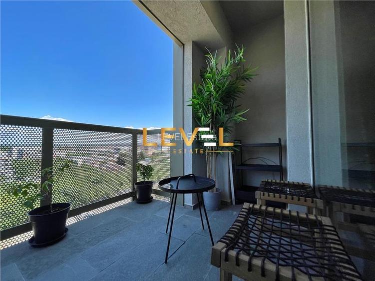 [VIDEO] Triplex Penthouse | 50 SQM Terrace | 2 Parking Spaces | Philips HUE - 22