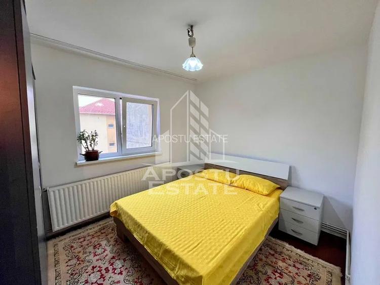 Apartament cu 2 camere,decomandat, centrala proprie, Plavat 2 - 3