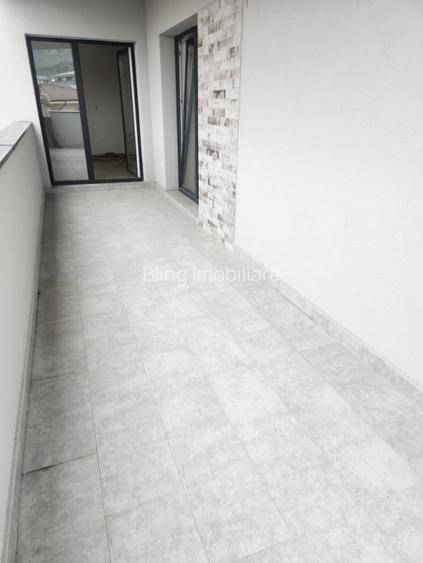 Apartament cu 3 camere, 60 mp,terasa, zona  Porii - 12