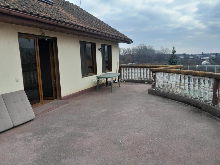 VILA IMPOZANTA JOITA/ - 21