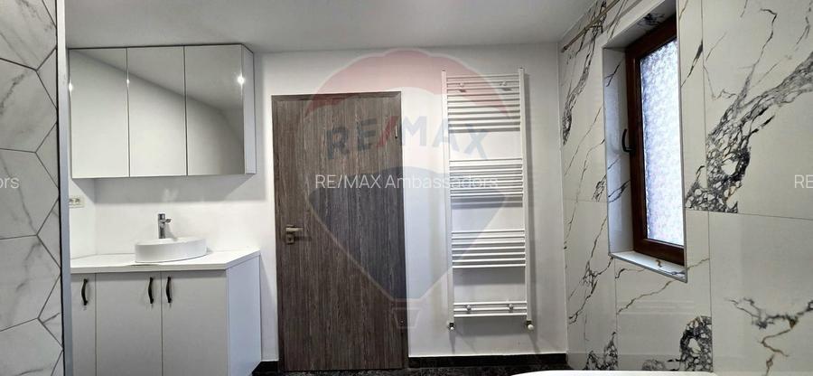 Casă / Vilă cu 5 camere de vânzare - 7